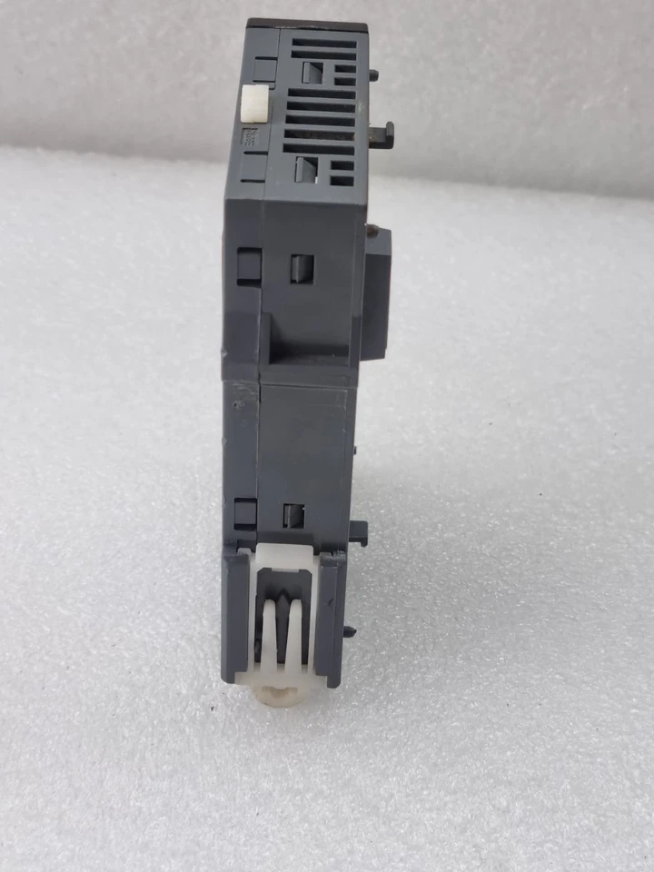 LS XBF-AD04A A/D CONVERTER 4 Channel ANALOG INPUT MODULE (Tested Working)